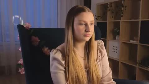 Valentina online show from 15, 12, 2025