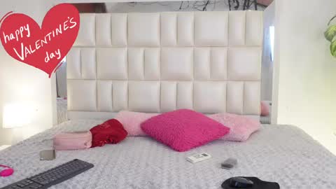   online show from 14, 2, 2025