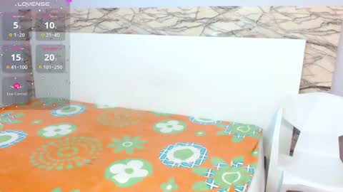Snapshot of araevans1 chatting on 13, 1, 2025 Ara Evans online show from 13, 1, 2025