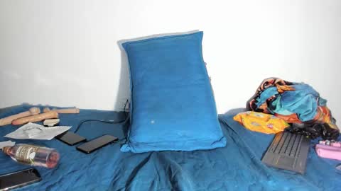 Arantza Hill online show from 8, 10, 2025