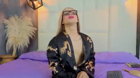 Snapshot of aranza_jones chatting on 24, 6, 2026 Aranza online show from 24, 6, 2026