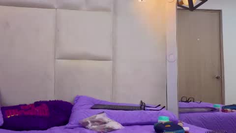 Snapshot of aranza_jones chatting on 3, 7, 2026 Aranza online show from 3, 7, 2026