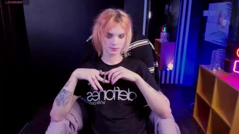 archiehali online show from 6, 10, 2025