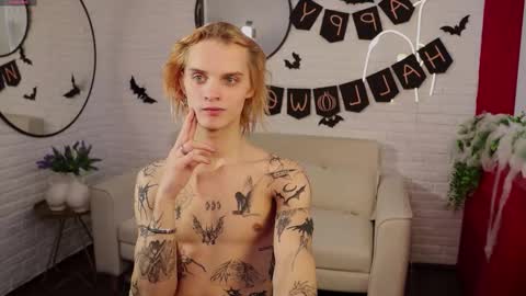 archiehali online show from 25, 10, 2025