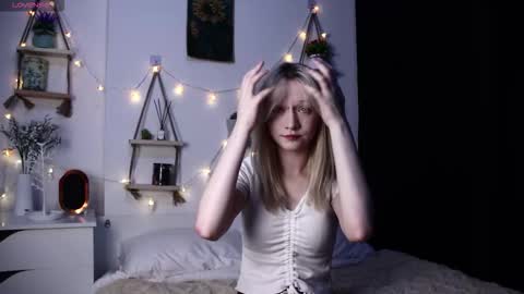 Snapshot of arcticaryder chatting on 25, 9, 2025 Jenny online show from 25, 9, 2025