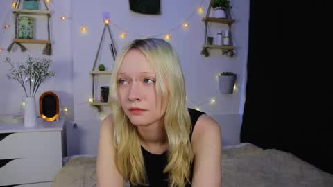 Snapshot of arcticaryder chatting on 4, 10, 2025 Jenny online show from 4, 10, 2025