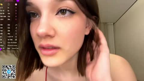 Snapshot of ardisparty chatting on 16, 4, 2026 Caroline online show from 16, 4, 2026