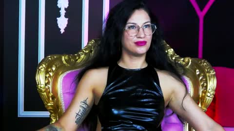 Snapshot of areina chatting on 6, 6, 2026 Areina online show from 6, 6, 2026