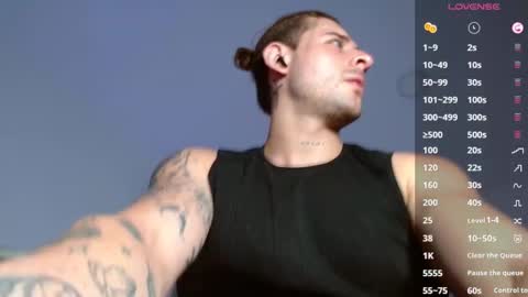 Snapshot of ares_blue chatting on 11, 3, 2025 ares blue online show from 11, 3, 2025