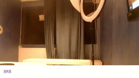 aretialisya online show from 24, 1, 2025