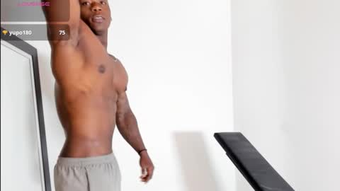 Snapshot of arexblakk chatting on 29, 9, 2025 AREXXBLAKK online show from 29, 9, 2025