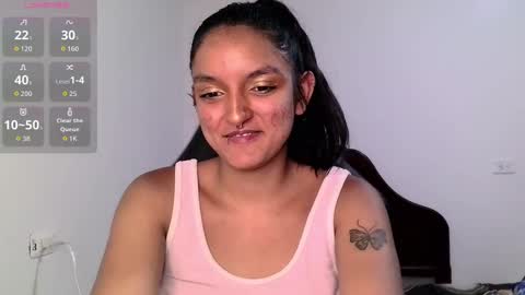 Snapshot of ari_20_ chatting on 26, 9, 2025 Bella online show from 26, 9, 2025