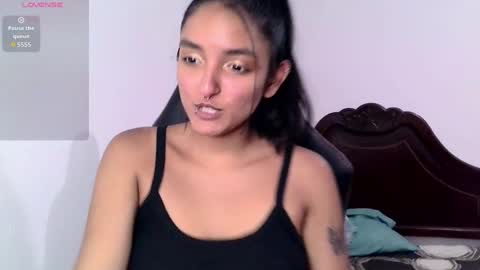 Snapshot of ari_20_ chatting on 29, 9, 2025 Bella online show from 29, 9, 2025