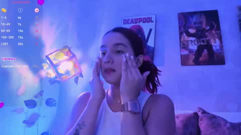 Arianna Baker online show from 12, 1, 2025