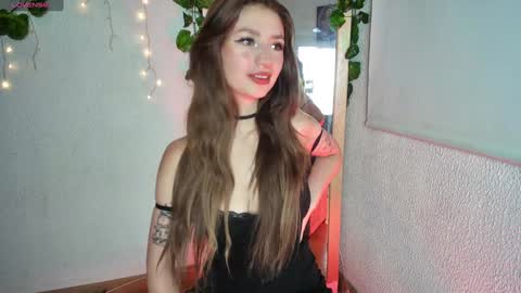 Snapshot of ari_kat666 chatting on 9, 1, 2025 ari online show from 9, 1, 2025