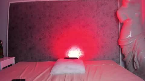 Snapshot of ari_sunshine chatting on 17, 9, 2025 Ari online show from 17, 9, 2025