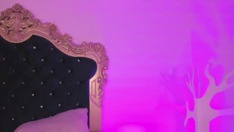 Snapshot of ari_sunshine chatting on 27, 11, 2025 Ari online show from 27, 11, 2025