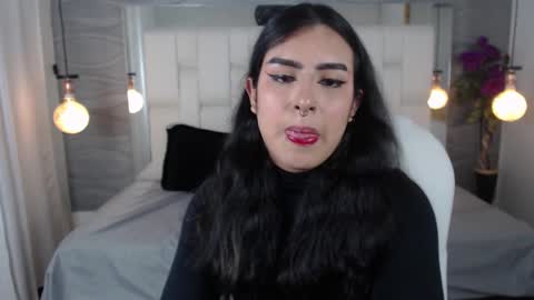 Snapshot of aria07_ chatting on 8, 3, 2025 Ari online show from 8, 3, 2025