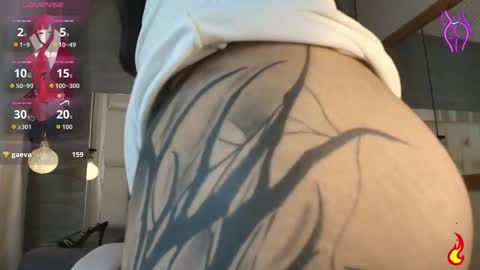 Ari  online show from 31, 10, 2025