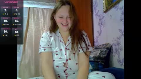 Snapshot of aria__dark chatting on 11, 10, 2025 Aria online show from 11, 10, 2025