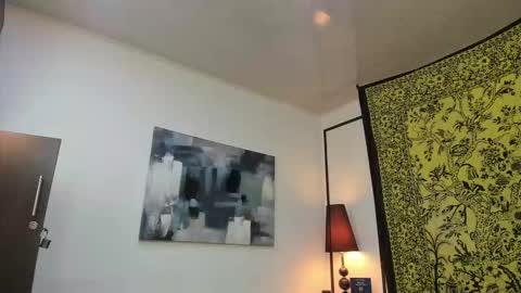 Snapshot of aria_and_orien chatting on 20, 10, 2025 aria y orien  online show from 20, 10, 2025