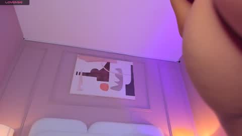 Aria  online show from 1, 4, 2026