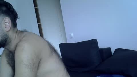 aria_hunter online show from 23, 10, 2025