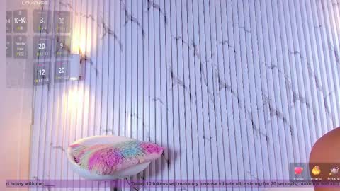 Snapshot of aria_millers_ chatting on 13, 2, 2025 Aria Millers online show from 13, 2, 2025