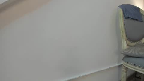 aria_walker_ online show from 25, 3, 2026