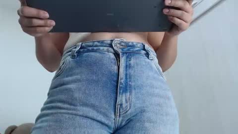 ariacoral online show from 6, 11, 2025