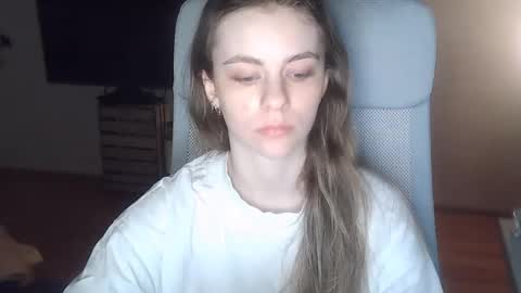 AriaCreazy online show from 1, 4, 2026