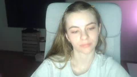 AriaCreazy online show from 19, 5, 2026
