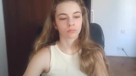 AriaCreazy online show from 26, 6, 2026