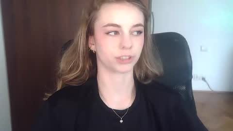 AriaCreazy online show from 1, 7, 2026