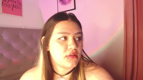 Snapshot of ariadna_martin chatting on 17, 12, 2024 Ari online show from 17, 12, 2024