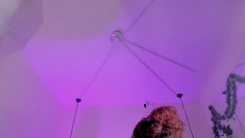 Ariadna online show from 22, 11, 2025