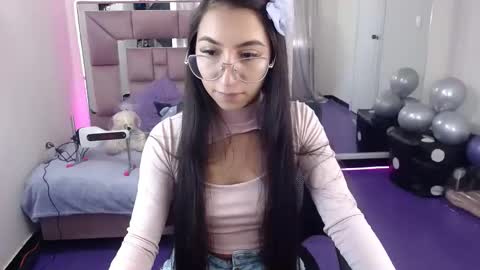 ariadnacappelletty online show from 6, 1, 2025