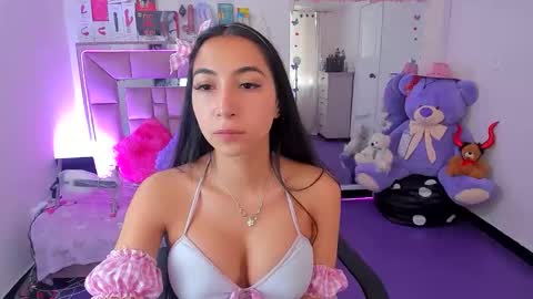 ariadnacappelletty online show from 5, 5, 2026