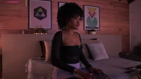 Aria Foster online show from 30, 6, 2026