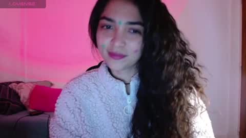 ariagal online show from 30, 6, 2026
