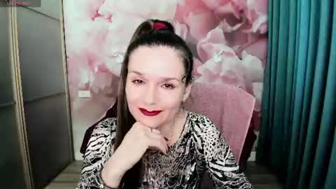 AriaGray online show from 27, 6, 2026