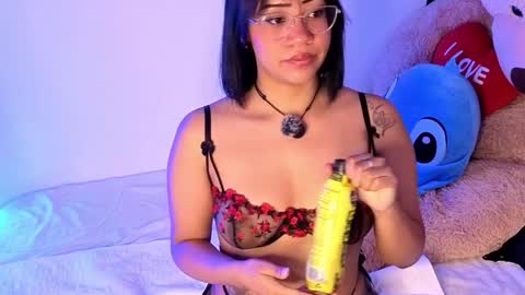   online show from 10, 4, 2026