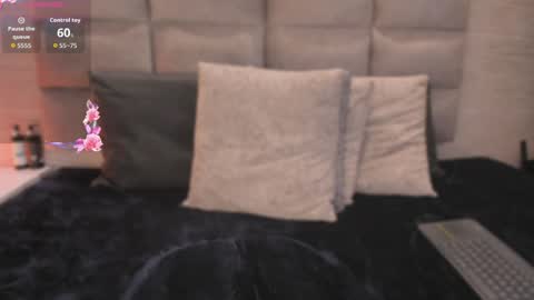 ariana__parker online show from 15, 5, 2026