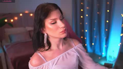  ARIANA ASTI  online show from 10, 2, 2025