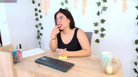 ariana_castillo__ online show from 5, 5, 2026