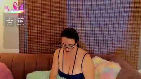 Snapshot of ariana_cross_ chatting on 11, 3, 2026 Ariana Cruz online show from 11, 3, 2026