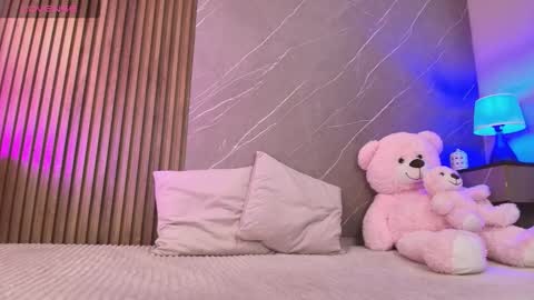 Snapshot of ariana_jhonson11 chatting on 13, 1, 2026 Ariana online show from 13, 1, 2026