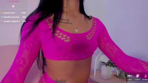 Snapshot of ariana_klart chatting on 15, 1, 2025 Ariana online show from 15, 1, 2025