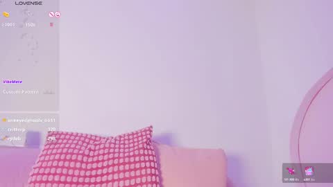 Snapshot of ariana_klart chatting on 14, 2, 2025 Ariana online show from 14, 2, 2025