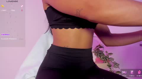 Snapshot of ariana_klart chatting on 21, 2, 2025 Ariana online show from 21, 2, 2025